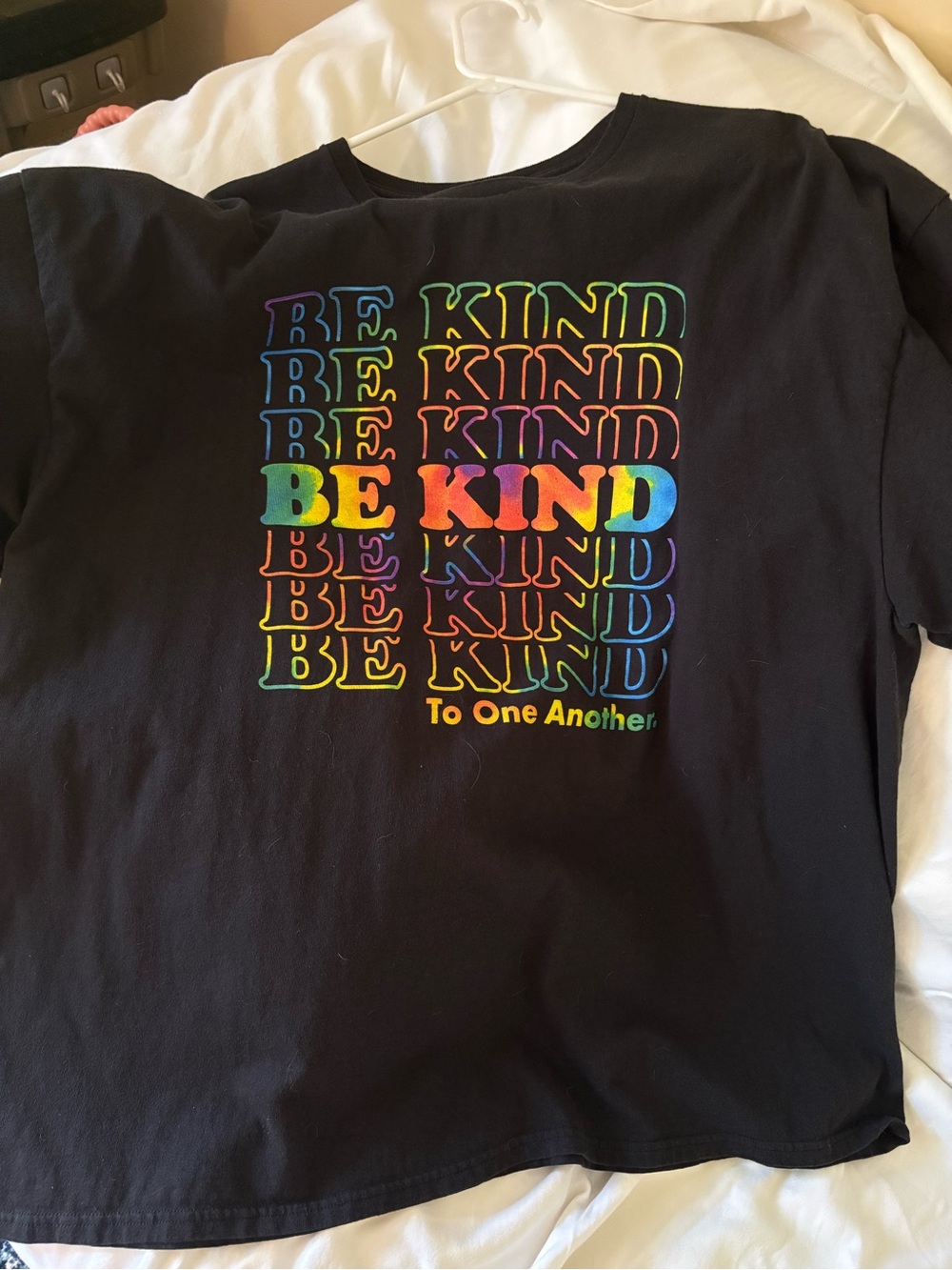 Men's Black 'Be Kind' Rainbow Graphic Short Sleeve Tee